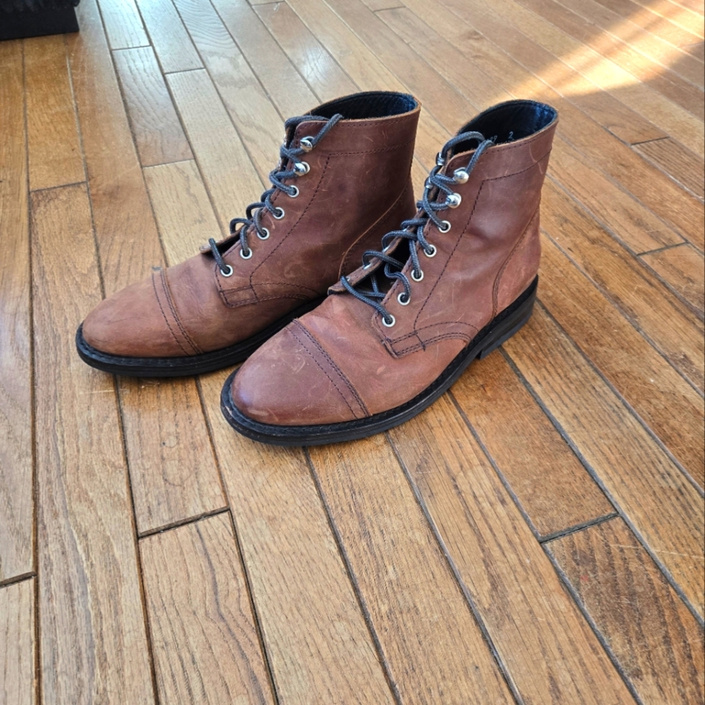 Thursday Captain Boots M 6.5 / W 8.5